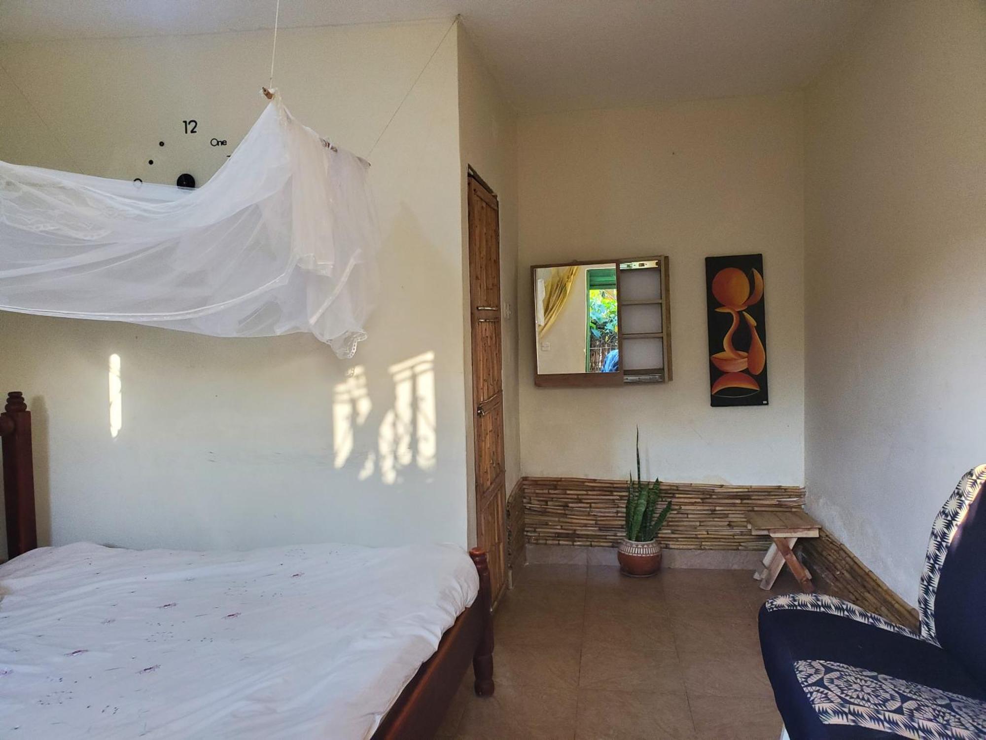 Gaia Eco Hub Bnb Fort Portal Esterno foto