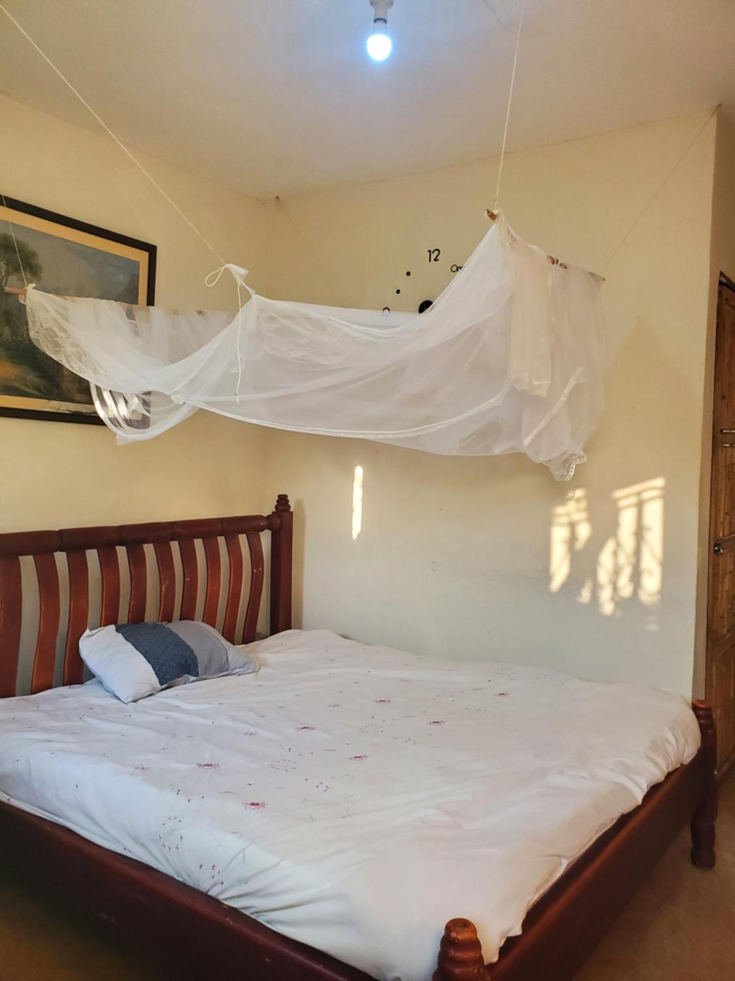 Gaia Eco Hub Bnb Fort Portal Esterno foto