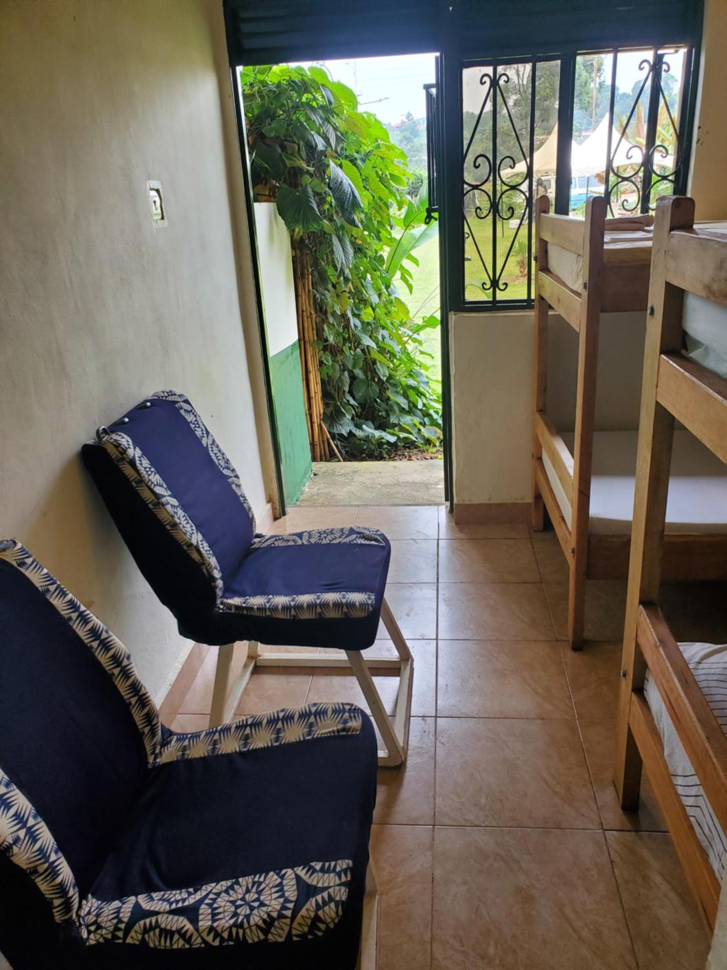 Gaia Eco Hub Bnb Fort Portal Esterno foto